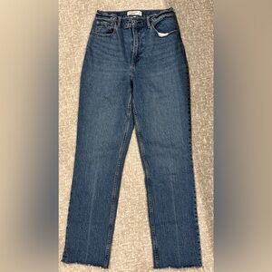 Abercrombie Curve Love 90’s Straight